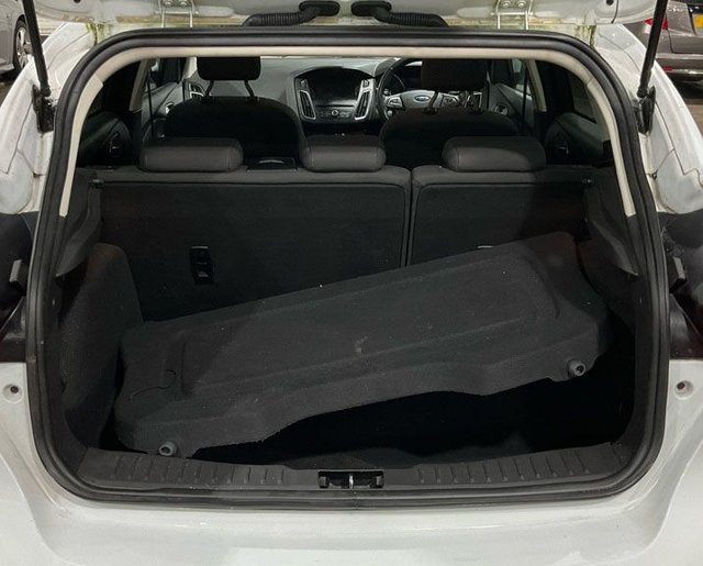 2016 FORD FOCUS 2016 1.0T EcoBoost Titanium Hatchback 5dr Petrol Manual Euro 6 (s/s) (125 ps) - Photo 6