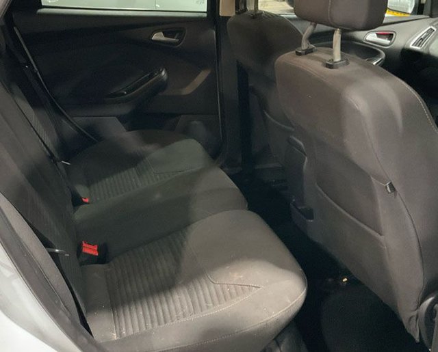 2016 FORD FOCUS 2016 1.0T EcoBoost Titanium Hatchback 5dr Petrol Manual Euro 6 (s/s) (125 ps) - Photo 4