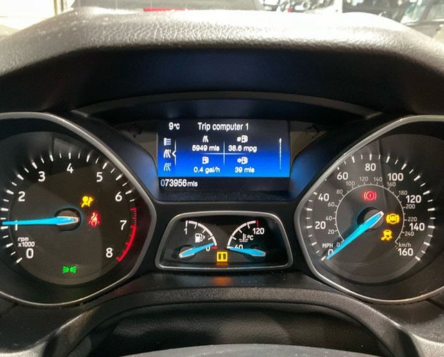 2016 FORD FOCUS 2016 1.0T EcoBoost Titanium Hatchback 5dr Petrol Manual Euro 6 (s/s) (125 ps) - Photo 7