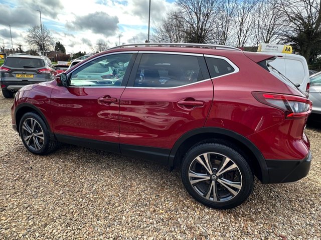 2017 Nissan Qashqai 1.5L N-Connecta 5dr - Photo 10