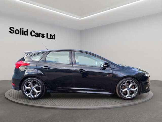 2015 Ford Focus 2L St-1 5dr - Photo 8