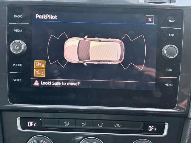 2020 VOLKSWAGEN E-GOLF - Photo 2