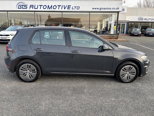 2020 VOLKSWAGEN E-GOLF - Photo 5