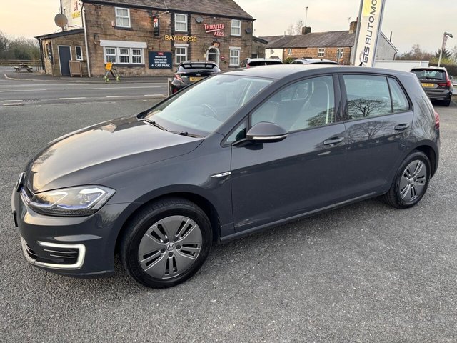 2020 VOLKSWAGEN E-GOLF - Photo 8