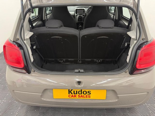 2015 CITROEN C1 1.0 VTi Feel Hatchback 5dr Petrol Manual Euro 5 (Euro 5) (68 ps) - Photo 8