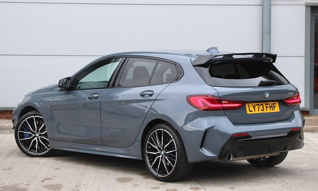 View our BMW 1 SERIES