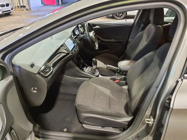 2018 VAUXHALL ASTRA - Photo 7