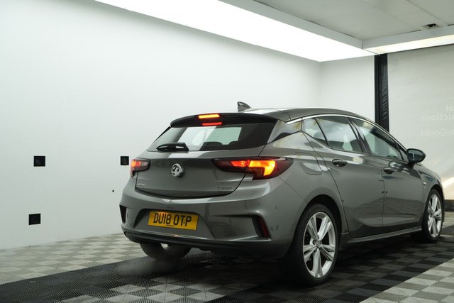 2018 VAUXHALL ASTRA - Photo 4