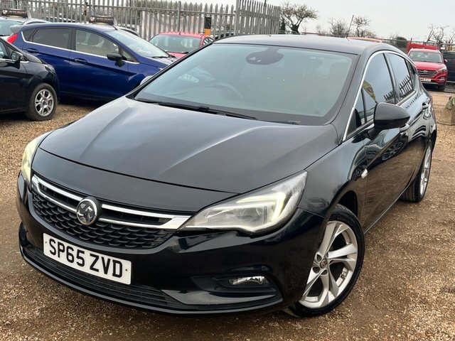 2015 VAUXHALL ASTRA - Photo 9