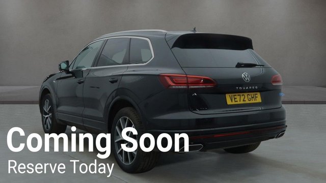 2023 Volkswagen Touareg 3L R-Line 5dr - Photo 4