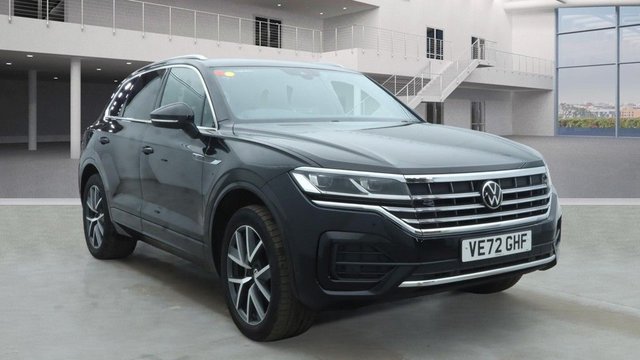 2023 Volkswagen Touareg 3L R-Line 5dr - Photo 12
