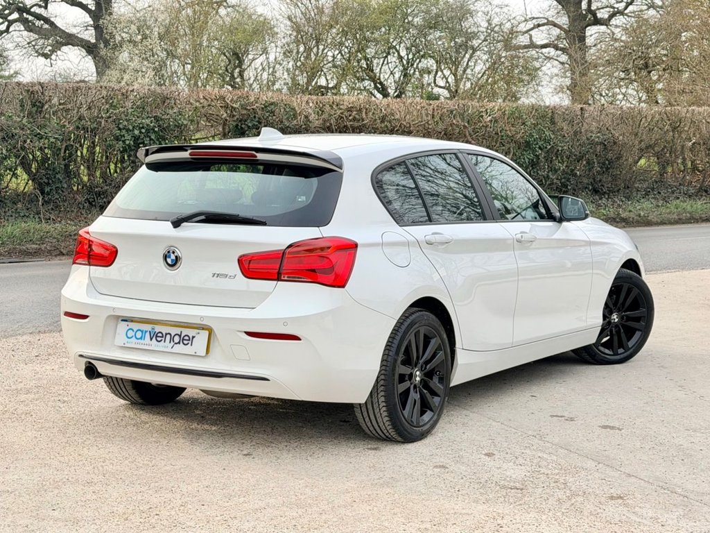 USED 2018 68 BMW 1 SERIES 2.0 118d Sport Hatchback 5dr Diesel Manual Euro 6 (s/s) (150 ps) 2 Owners|Sensors|SatNav|Cruise|