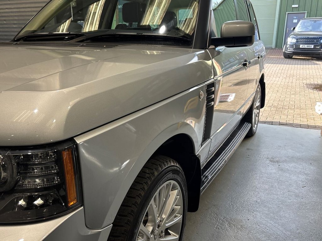 USED 2011 11 LAND ROVER RANGE ROVER 4.4 TD V8 Vogue SUV 5dr Diesel Auto 4WD Euro 5 (313 bhp) 3 OWNER|MAJOR SERVICE COMPLETE