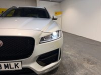 USED 2018 68 JAGUAR F-PACE 2.0 P300 R-Sport SUV 5dr Petrol Auto AWD Euro 6 (s/s) (300 ps) Sat Nav-Full leather-Panoramic roof-DAB-Heated seats & Steering wheel-Cruise-Rear camera-Privacy-20