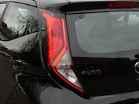 USED 2021 71 TOYOTA AYGO 1.0 VVT-i x-play 5d 70 S/S 1 OWNER FROM NEW, TOYOTA SERVICE HISTORY, APPLE CARPLAY / ANDROID AUTO (GIVES YOU SAT NAV), REVERSING CAMERA, DAB RADIO, BLUETOOTH PHONE & MUSIC, AUX & USB INPUTS, MANUAL GEARBOX, LED DAYTIME RUNNING LIGHTS, SPARE WHEEL, LEATHER MULTIFUNCTION STEERING WHEEL, AIR CONDITIONING, TRIP COMPUTER, ISO FIX, TYRE PRESSURE WARNING, SPEED LIMITER, ELECTRIC WINDOWS, ELECTRIC MIRRORS, FOLDING REAR SEATS, AIRBAGS WITH PASSANGER OFF, SPACE SAVER SPARE WHEEL