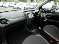 USED 2021 71 TOYOTA AYGO 1.0 VVT-i x-play 5d 70 S/S 1 OWNER FROM NEW, TOYOTA SERVICE HISTORY, APPLE CARPLAY / ANDROID AUTO (GIVES YOU SAT NAV), REVERSING CAMERA, DAB RADIO, BLUETOOTH PHONE & MUSIC, AUX & USB INPUTS, MANUAL GEARBOX, LED DAYTIME RUNNING LIGHTS, SPARE WHEEL, LEATHER MULTIFUNCTION STEERING WHEEL, AIR CONDITIONING, TRIP COMPUTER, ISO FIX, TYRE PRESSURE WARNING, SPEED LIMITER, ELECTRIC WINDOWS, ELECTRIC MIRRORS, FOLDING REAR SEATS, AIRBAGS WITH PASSANGER OFF, SPACE SAVER SPARE WHEEL