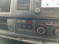 USED 2017 67 VOLKSWAGEN TRANSPORTER 2.0 BiTDI T32 BlueMotion Tech KOMBI VAN ( 5 SEATS) 4dr Diesel DSG FWD SWB Euro 6 (s/s) (204 ps) 