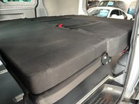 USED 2017 67 VOLKSWAGEN TRANSPORTER 2.0 BiTDI T32 BlueMotion Tech KOMBI VAN ( 5 SEATS) 4dr Diesel DSG FWD SWB Euro 6 (s/s) (204 ps) 