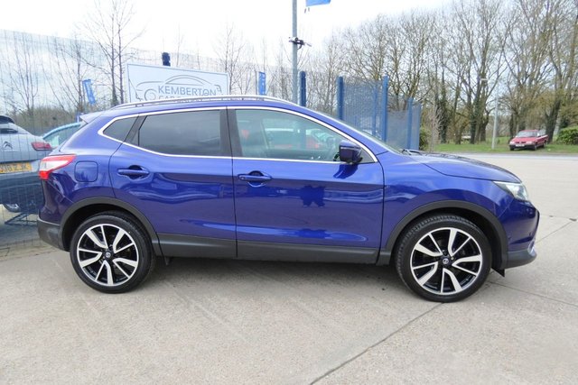 2014 NISSAN QASHQAI - Photo 4