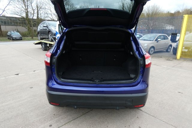 2014 NISSAN QASHQAI - Photo 8