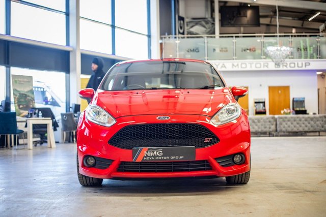 2017 Ford Fiesta 1.6L St-2 3dr - Photo 6