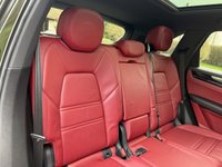 USED 2021 71 PORSCHE CAYENNE 3.0T V6 GPF SUV 5dr Petrol TiptronicS 4WD Euro 6 (s/s) (340 ps) PANORAMIC SUNROOF, SOFT CLOSE DOORs