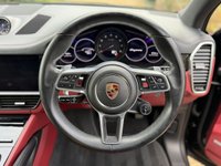 USED 2021 71 PORSCHE CAYENNE 3.0T V6 GPF SUV 5dr Petrol TiptronicS 4WD Euro 6 (s/s) (340 ps) PANORAMIC SUNROOF, SOFT CLOSE DOORs
