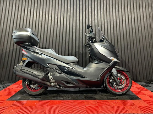 View our SUZUKI BURGMAN 400