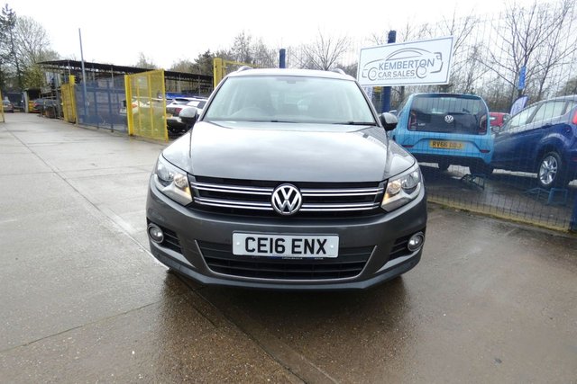 2016 VOLKSWAGEN TIGUAN - Photo 2