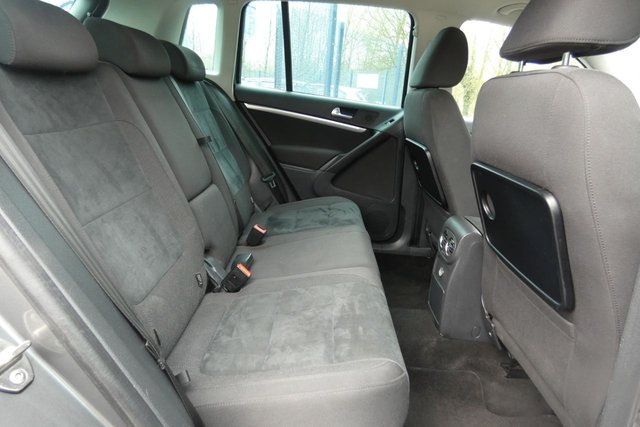 2016 VOLKSWAGEN TIGUAN - Photo 9