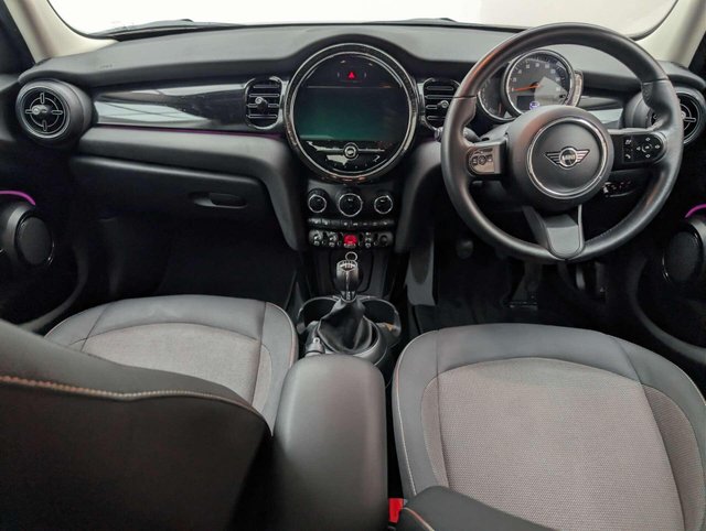 USED 2022 22 MINI HATCH 1.5 One Classic 5dr CLICK & COLLECT/ HOME DELIVERY