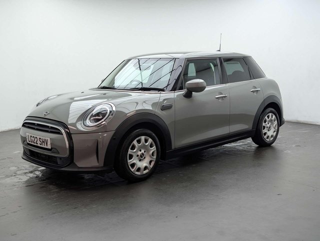 USED 2022 22 MINI HATCH 1.5 One Classic 5dr CLICK & COLLECT/ HOME DELIVERY