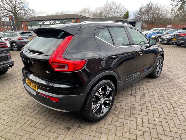 2020 VOLVO XC40 2.0 B4 MHEV Inscription Pro SUV 5dr Petrol Hybrid Auto Euro 6 (s/s) (197 ps) - Photo 4
