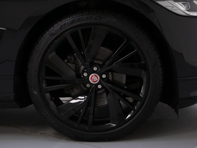 2022 JAGUAR I-PACE - Photo 10