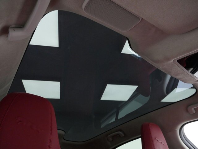 2022 JAGUAR I-PACE - Photo 5