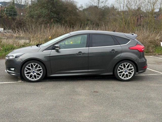 View our FORD FOCUS