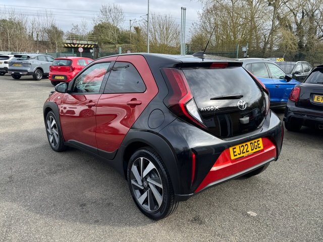 2022 Toyota Aygo X 1L Edge 5dr - Photo 5