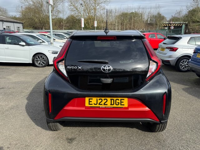 2022 Toyota Aygo X 1L Edge 5dr - Photo 6