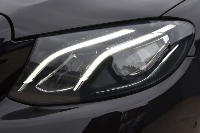 2019 Mercedes-Benz E-CLASS - Photo 12