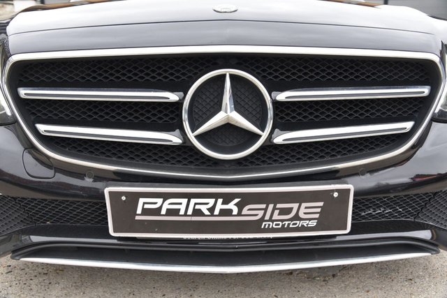 2019 Mercedes-Benz E-CLASS - Photo 11