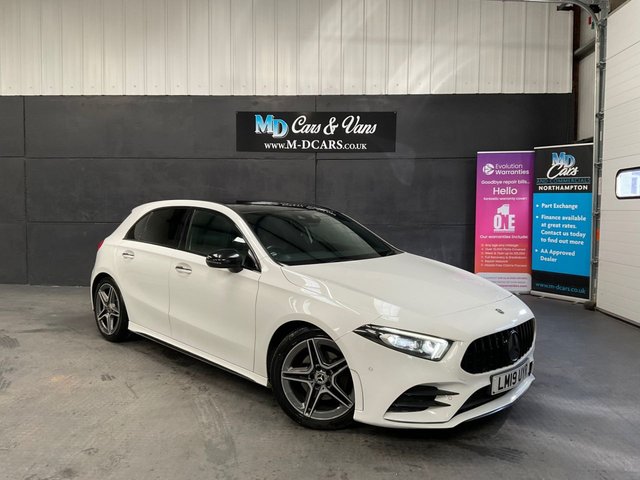 2019 MERCEDES-BENZ A-CLASS 1.3 A200 AMG Line (Premium Plus) Hatchback 5dr Petrol 7G-DCT Euro 6 (s/s) (163 ps) - Photo 4