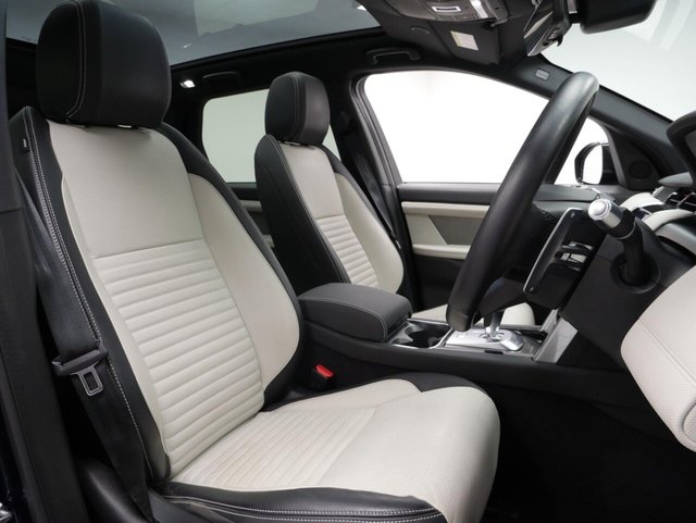 2022 Land Rover DISCOVERY SPORT - Photo 4