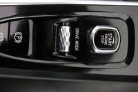 USED 2021 21 VOLVO XC60 2.0h T6 Recharge 11.6kWh Inscription Expression Auto AWD Euro 6 (s/s) 5dr PAN ROOF, CAMERA, MAIN DEALER