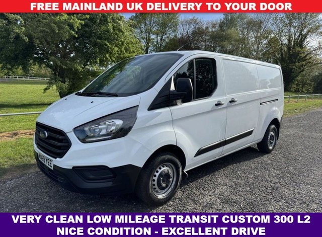View our FORD TRANSIT CUSTOM