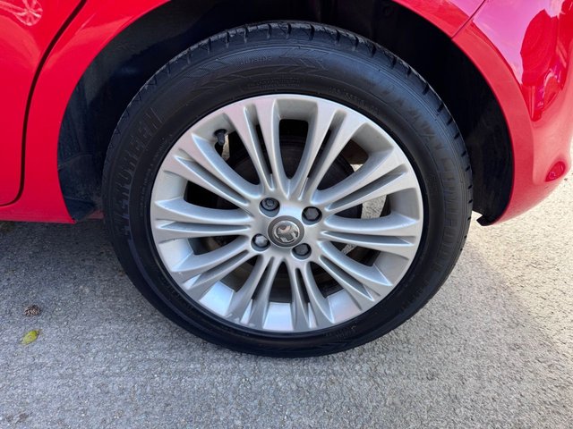 2014 Vauxhall Corsa 1.4L Se 5dr - Photo 8