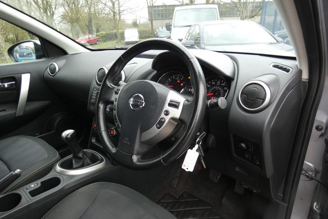 2011 NISSAN QASHQAI - Photo 11
