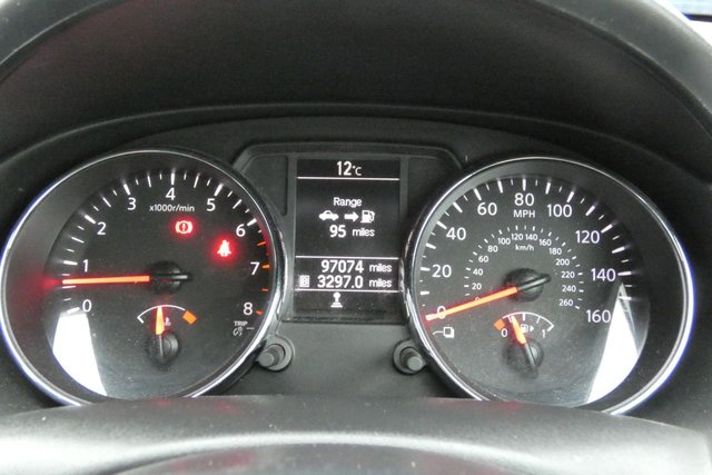 2011 NISSAN QASHQAI - Photo 12