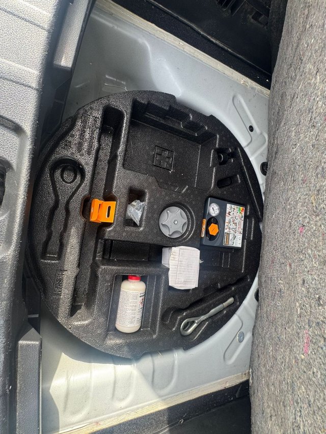 2015 Nissan Qashqai 1.6L Tekna 5dr - Photo 7