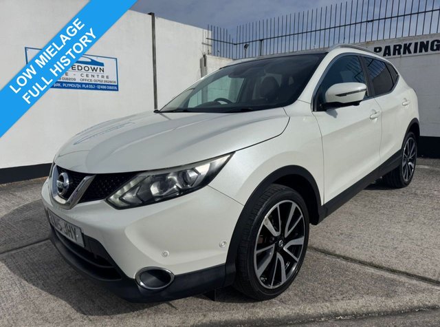 2015 QASHQAI 1.6 DIG T TEKNA SUV 5DR PETROL MANUAL 2WD EURO 6 S... photo