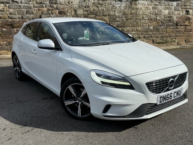 2016 Volvo V40 2L R-Design 5dr - Photo 3